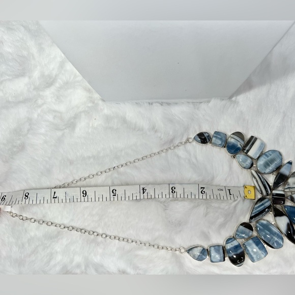 Owyhee Opal 925 Large Gemstone Necklace - Picture 5 of 6